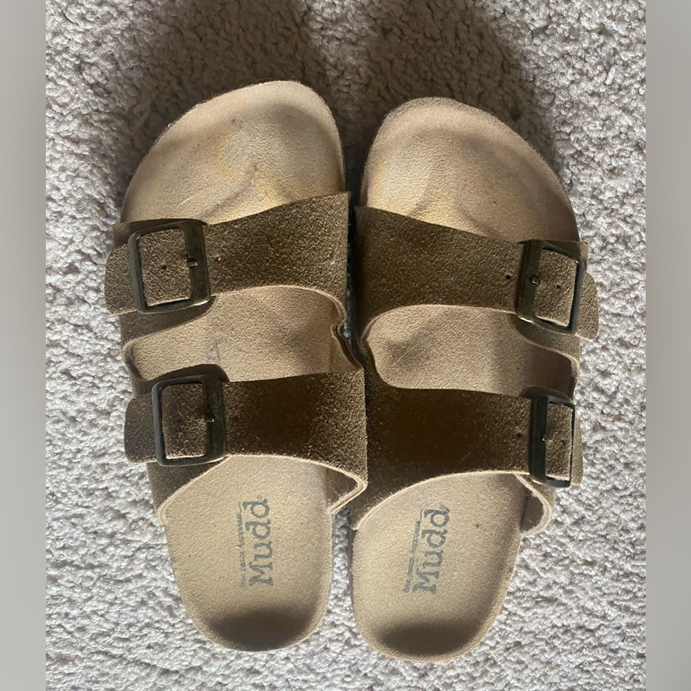 Women’s sandals